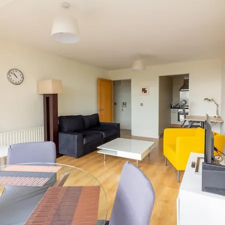 Guestready - Luminous Elegance In Barrow Street Lejlighed *